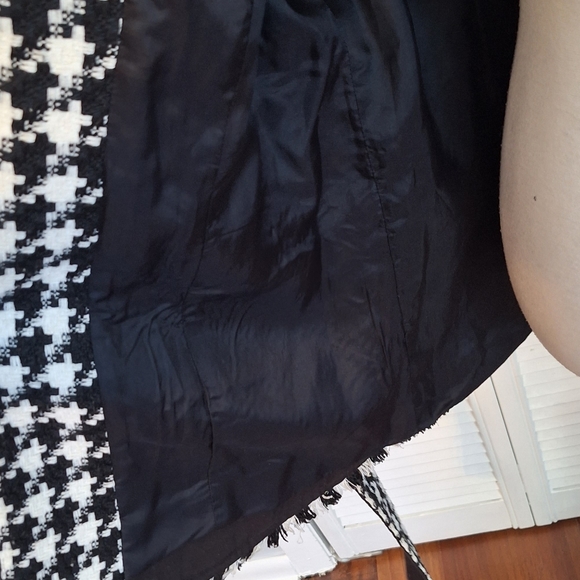 Houndstooth raw edge lined vest jacket sz large - Picture 5 of 7